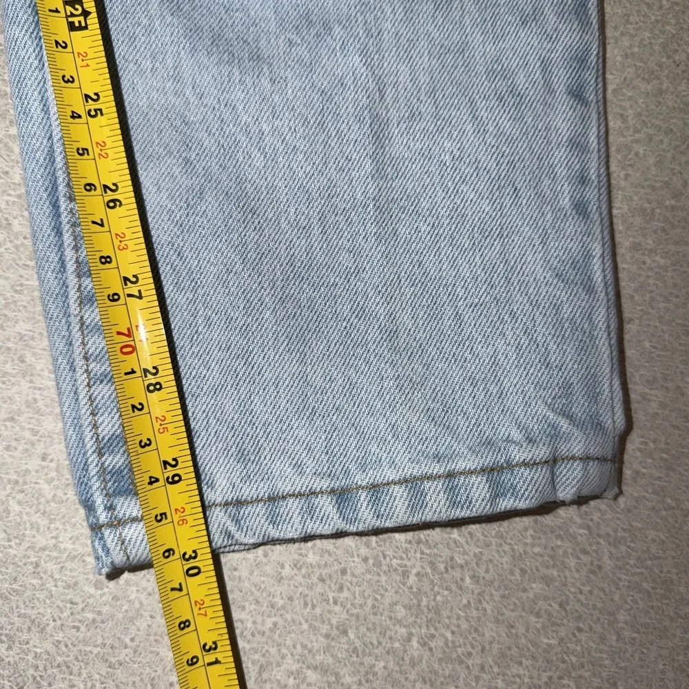 Vintage Levi's 550 Light Wash Relaxed‎ Fit Taper Womens Size 11 Med 28x30